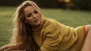 Grils Getting Fucked Sleeping - Jennifer Lawrence: â€œI Didn't Have a Life. I Thought I Should Go Get Oneâ€ |  Vanity Fair