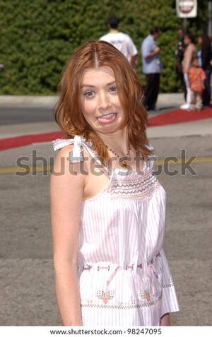 Alyson Hannigan Schoolgirl Porn - Actress Alyson Hannigan 2002 Teen Choice Stock Photo 98247095 | Shutterstock