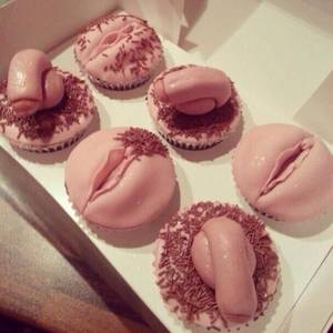 Funny Cake Porn - Hahaha lol food porn