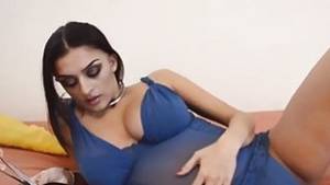 latoya latin slut tattoos - Pregnant Latoya 02 from MyPreggo(dot)com