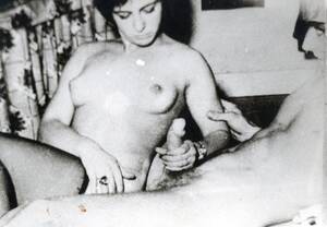 1940 Porn Amateur - Found some Vintage Amateur porn circa (1940) (xpost r/OldSchoolCoolNSFW) :  r/VintageSmut