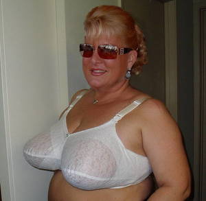 bbw mature granny big tits - Free Porn Pics