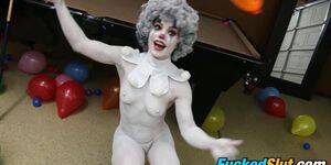 Clown Cosplay Porn - Cosplay porn with hottie masked as a clown - Tnaflix.com