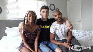 Black Bisexual Couple Porn - Ebony Destiny Mira And Her Bi Black Hubby Share A Big White Cock - xxx  Videos Porno MÃ³viles & PelÃ­culas - iPornTV.Net