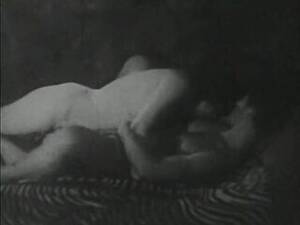 Classic French Porn 1930 - Vintage Erotica Anno 1930 / Antique French Porn 1930. Streamable retro XXX  videos
