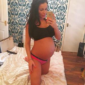 hot sexy preggos - 1 reply 1 retweet 6 likes