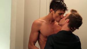 Mclachlan 90s Gay Porn - Ben Baur & Tyler French: Scena Gay