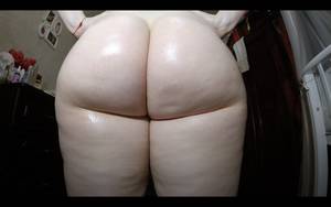 ass fetish - Loading image of NaughtyVal.