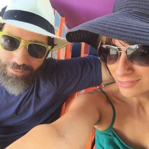 interracial beach nudes - An All-Nude Vacation With My Boyfriend Taught Me a Ton Amount About Having  Great Sex | SELF