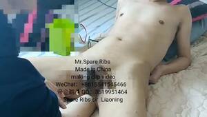 fisting stomach - FISTING BELLY BULGE - video 2 - ThisVid.com