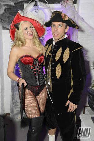 Halloween Porn Stars - AVN Halloween Porn Star Party 2015 | AVN