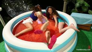jello pool casey calvert foot fetish porn - Foot Worship Lorelei Lee, Casey Calvert, Rilynn Rae (Foot Fetish, Lesbian  Footing, Jello and Sploshing!!!!!) - FemdomVC