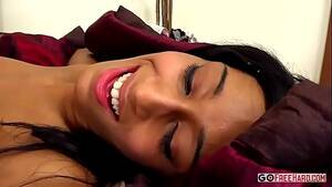 babe isabella - Shapely Hot Babe Isabella Gets A Massive Dick In Wet Cunt - XVIDEOS.COM