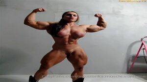 muscular girl - tbi.sb-cd.com/t/14136273/1/4/w:300/t6-enh/huge-mus...