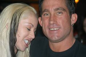 Billy Glide Squirt Porn - File:Davia Ardell, Billy Glide at Porn Star Karaoke 2.jpg - Wikimedia  Commons