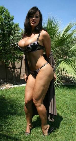 45 Years - Meet Lisa, a wonderful 45 years old super mom. her body could get jealous  any 20 years old woman ! And her power tooâ€¦ Name: Lisa Age: 45 Nationality:  American Height: 208 cm (