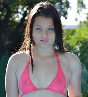 amaland teens galleries - Amaland com girl pictures free Damplips porn.