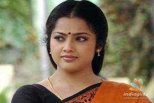 Meena Porn Videos - Such bad men should give a thought about their sisters: Meena - Telugu News  - IndiaGlitz.com