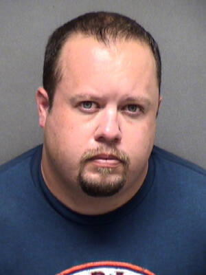 Abe Porn Stephan - Convicted sex offender found with hundreds of photos, videos depicting  child porn | KABB