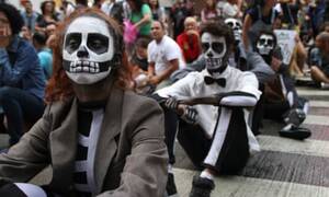 brazil nudist colony - This exhibition contains nudity': the front line of Brazil's culture wars |  Cities | The Guardian