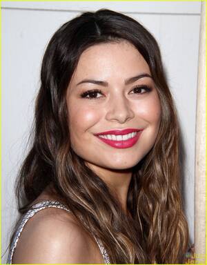 Miranda Cosgrove Naked Porn - Images