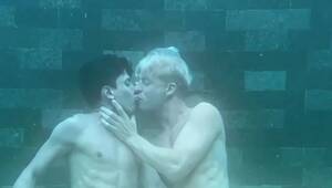 Euphoria Porn Underwater - Underwater barefaced gay kiss - video 3 - ThisVid.com