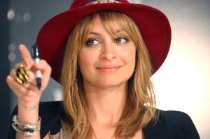 Nikole Richie Black Star Facebook - Nicole Richie