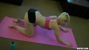 Ash Hollywood Yoga Porn - Yoga Workout With Ash Hollywood | Any Porn
