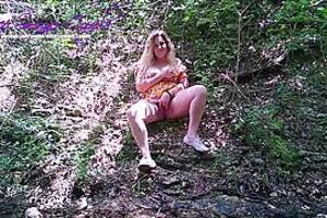 creampie public upskirt - Public Upskirt, Dogging And Creampie Milf Wife In Texas State Park!