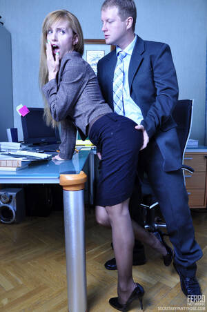 dumb secretary blowjob - Dumb secretary cajoles her angry boss with a blowjob and raw pantyhose sex