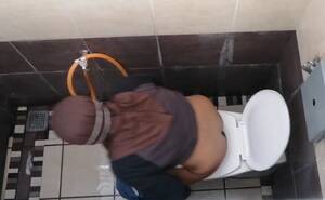 Malaysia Toilet Sex Porn - Malaysian Toilet Voyeur - ThisVid.com