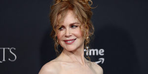 Nicole Kidman Big Tits - Nicole Kidman does naked dressing in nude gown with thigh slit