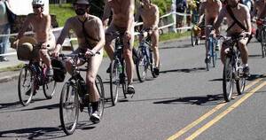fat nude bike ride - The overwhelming whiteness of Portland's World Naked Bike Ride |  openDemocracy