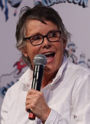 Amanda Bearse Porn Captions - File:Amanda Bearse (49243913382).jpg - Wikimedia Commons