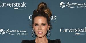 kate beckinsale anal sex - Kate Beckinsale Shares Intense Ab Workout With Fans on Instagram