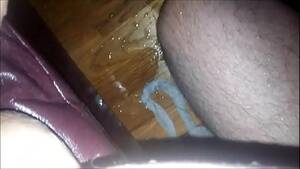 fat chick squirting porn - Hot Fat Chick Squirting HARD - XVIDEOS.COM