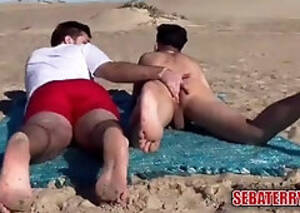hamster amateur sex on beach - Beach Gay Porn