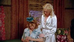 Hawaii Hookers Porn - Hawaiian Prostitutes - Pornjam.com