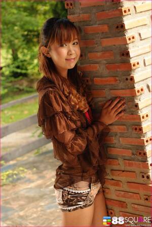 asian teen kinky - Skinny Asian Teen Gets Kinky With Her Toy - Pichunter