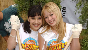 lizzie mcguire have sex - Lizzie McGuire character was gay in axed Disney revival