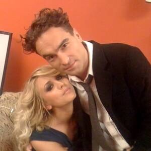 Kaley Cuoco Anal Gape - When The Big Bang Theory's Kaley Cuoco and Johnny Galecki Fell in Love |  Vanity Fair