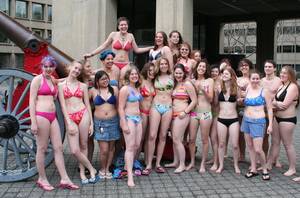 image fap group sex fun - MIT women : r/pics