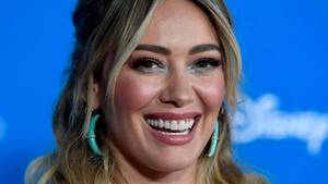 lizzie mcguire have sex - Lizzie McGuire fans 'robbed' of Hilary Duff sex scene where star bonks  twice in a night - Daily Star