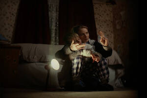 Forced Sex Mom - Lewis Capaldi Shares a Poignant Ode to Moms in 'Pointless' Video