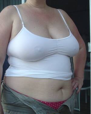 mature braless huge boobs - Mature Braless Porn Pics - PICTOA