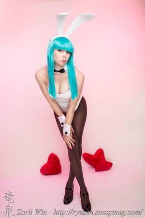 Bunny Bulma Cosplay Porn - Uncanny Megan, Bunny Bulma cosplay