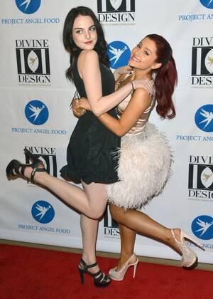 Elizabeth Gillies And Ariana Grande Porn - Ariana Grande, Elizabeth Gillies' Friendship Over the Years: Photos