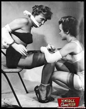 1940s Vintage Porn Bondage - Vintage girls doing bondage