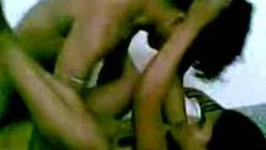 Honeymoon Couples Sex - Indian couple honeymoon sex video