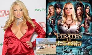 Jesse Taylor Porn - Porn star Jesse Jane, 43, is found dead along with her boyfriend at home in  Oklahoma: Cops discovered their bodies during welfare check | Daily Mail  Online